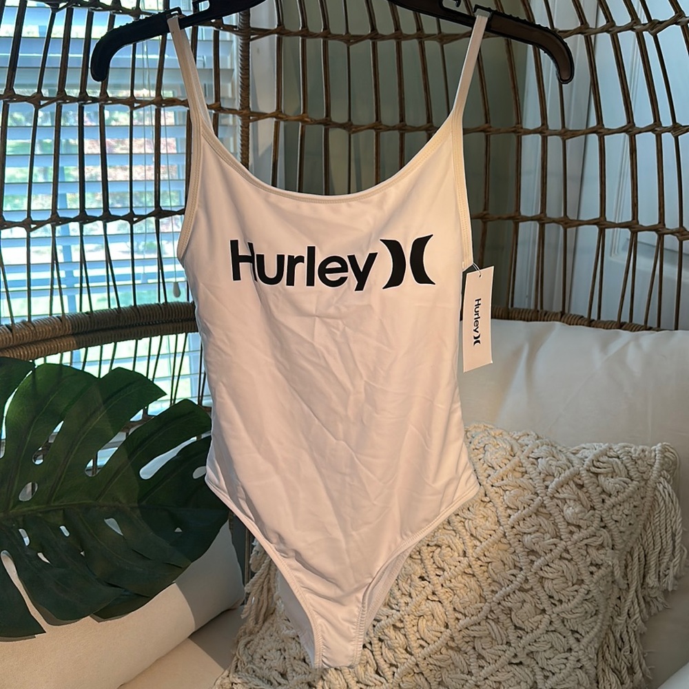 Hurley 1-piece bathing suit
